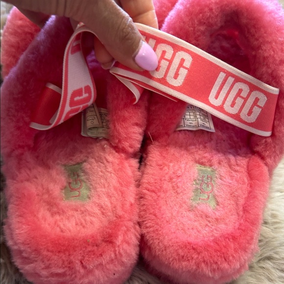 UGG Pink Fluff Double-Strap Slide with Branded Back Strap - Picture 6 of 7